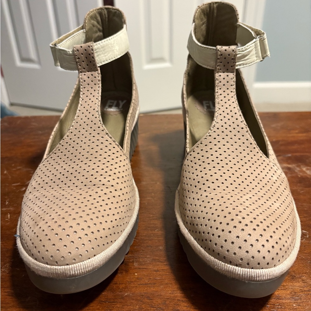 Fly London Beige Perforated T-Strap Platform Sandals
